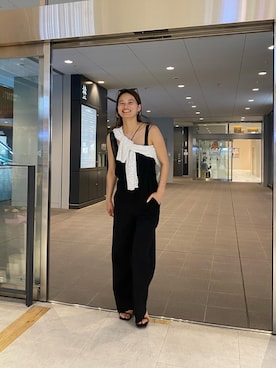 「SHENERY（シーナリー）のアイテム（オールインワン・サロペット）」を使った、SUZUKI_169cmさん（レディース・169cm）の夏コーディネート