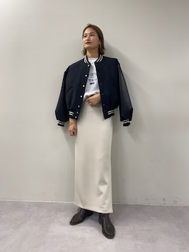 「SHENERY（シーナリー）のアイテム（スタジャン）」を使った、SUZUKI_169cmさん（レディース・169cm）の秋コーディネート