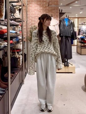 「アイテム（シュシュ）」を使った、アヤカさん（レディース・164cm・20代）の秋コーディネート