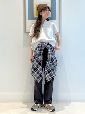「アイテム（スウェット、ベージュ系）」を使った、SUZUさん（レディース・165cm）の夏コーディネート