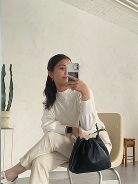 「韓国コーデ」｜「アイテム（ハンドバッグ）」を使った、kojiさん（レディース・154cm）の春コーディネート