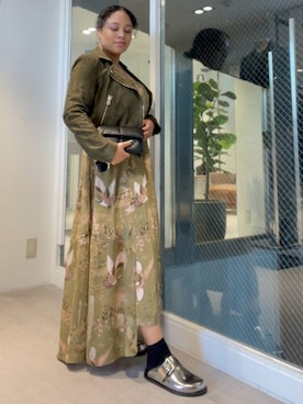 「ALLSAINTS（オールセインツ）のアイテム（ライダースジャケット）」を使った、Vivienneさん（レディース・160cm）の春コーディネート