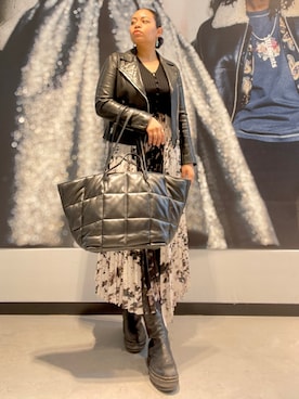 「ALLSAINTS（オールセインツ）のアイテム（ライダースジャケット）」を使った、Vivienneさん（レディース・160cm）の冬コーディネート