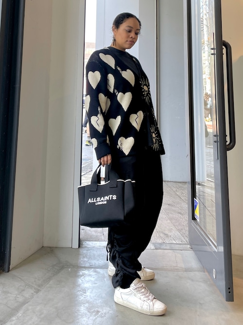 IZZY LOGO PRINT KNITTED MINI TOTE BAG | IZZY ロゴ プリント