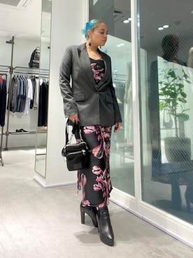 「ALLSAINTS（オールセインツ）のアイテム（ジャケット/アウター）」を使った、Vivienneさん（レディース・160cm）の夏コーディネート