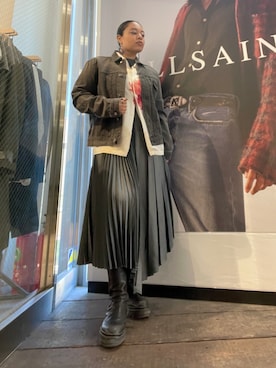 「ALLSAINTS（オールセインツ）のアイテム」を使った、Vivienneさん（レディース・160cm）の冬コーディネート