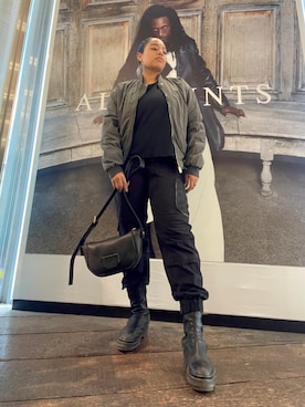 「ALLSAINTS（オールセインツ）のアイテム（ジャケット/アウター）」を使った、Vivienneさん（レディース・160cm）の秋コーディネート