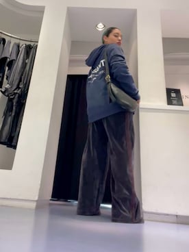 「ALLSAINTS（オールセインツ）のアイテム」を使った、Vivienneさん（レディース・160cm）の冬コーディネート