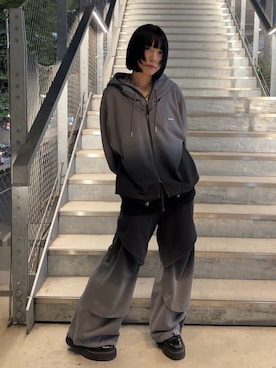 「韓国コーデ」｜「アイテム（パーカー）」を使った、あおいさん（レディース・159cm）の秋コーディネート