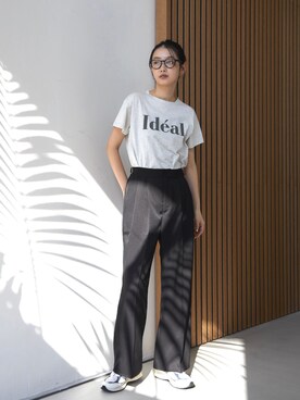 「feepur（フェピュール）のツータックグルカパンツ（スラックス）」を使った、feepurさん（レディース・169cm）の夏コーディネート