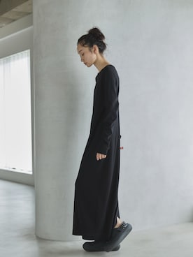 「アイテム（サンダル）」を使った、feepurさん（レディース・161cm）の秋コーディネート