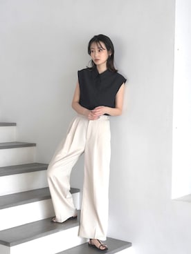 「feepur（フェピュール）のツータックグルカパンツ（スラックス）」を使った、feepurさん（レディース・169cm）の春コーディネート