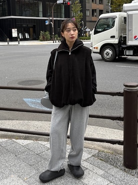 「アイテム（サンダル）」を使った、feepurさん（レディース・153cm）の秋コーディネート