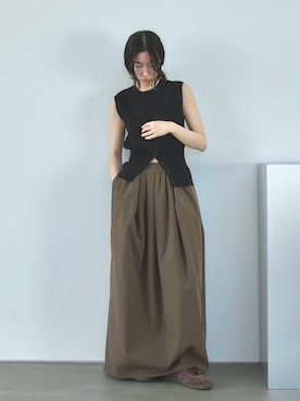 「feepur（フェピュール）のタフタコクーンロングスカート（スカート、ブラウン系）」を使った、feepurさん（レディース・160cm）の春コーディネート