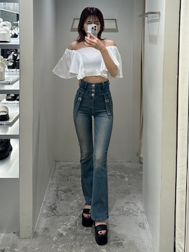 「EMODA（エモダ）のアイテム（サンダル）」を使った、西條 愛(EMODA)さん（レディース・164cm）の夏コーディネート