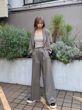 「EMODA（エモダ）のアイテム（その他パンツ）」を使った、西條 愛(EMODA)さん（レディース・164cm）の冬コーディネート