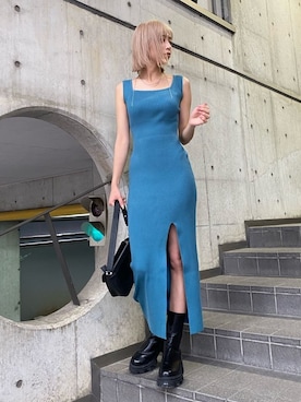 「EMODA（エモダ）のアイテム（ワンピース）」を使った、西條 愛(EMODA)さん（レディース・164cm）の夏コーディネート