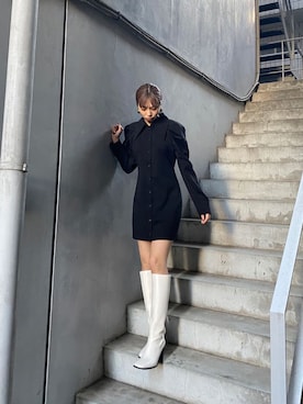 「EMODA（エモダ）のアイテム（ワンピース）」を使った、西條 愛(EMODA)さん（レディース・164cm）の秋コーディネート