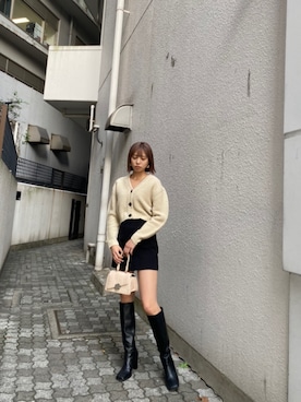 「EMODA（エモダ）のスクエアポイントミドルブーツ（ブーツ）」を使った、西條 愛(EMODA)さん（レディース・164cm）の冬コーディネート