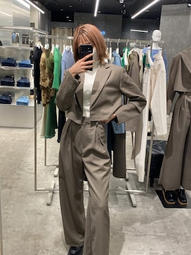 「EMODA（エモダ）のアイテム（その他パンツ）」を使った、西條 愛(EMODA)さん（レディース・164cm）の冬コーディネート