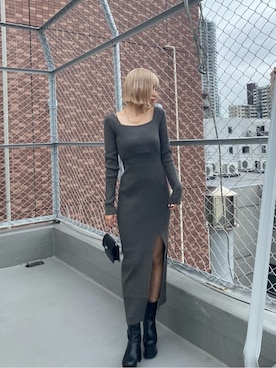 「EMODA（エモダ）のアイテム（ワンピース）」を使った、西條 愛(EMODA)さん（レディース・164cm）の秋コーディネート