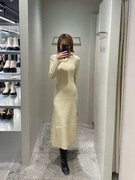 「EMODA（エモダ）のアイテム（ワンピース）」を使った、西條 愛(EMODA)さん（レディース・164cm）の冬コーディネート