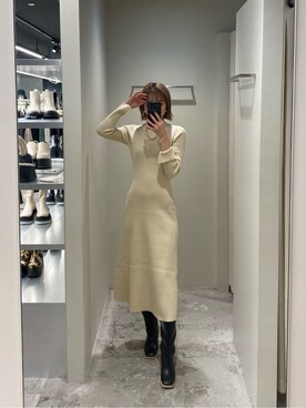 「EMODA（エモダ）のアイテム（ワンピース）」を使った、西條 愛(EMODA)さん（レディース・164cm）の冬コーディネート