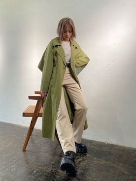 「EMODA（エモダ）のアイテム（その他パンツ）」を使った、西條 愛(EMODA)さん（レディース・164cm）の冬コーディネート