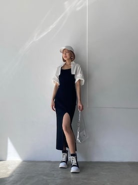 「スリットワンピース」｜西條 愛(EMODA)さん（レディース・164cm）の春コーディネート