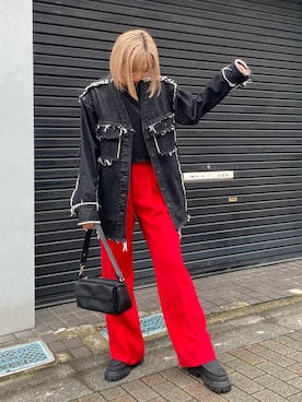 「EMODA（エモダ）のアイテム（その他パンツ）」を使った、西條 愛(EMODA)さん（レディース・164cm）の秋コーディネート