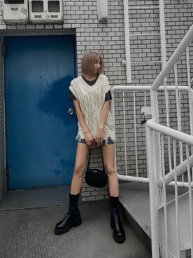 「EMODA（エモダ）のアイテム（ベスト）」を使った、西條 愛(EMODA)さん（レディース・164cm）の夏コーディネート