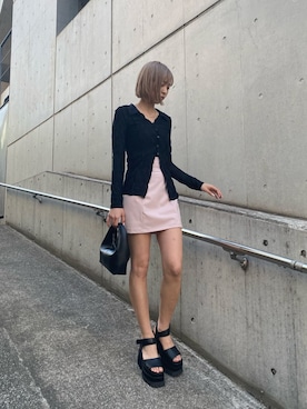 「EMODA（エモダ）のアイテム（サンダル）」を使った、西條 愛(EMODA)さん（レディース・164cm）の春コーディネート