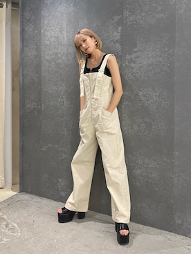 「EMODA（エモダ）のアイテム（サンダル）」を使った、西條 愛(EMODA)さん（レディース・164cm）の夏コーディネート