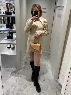 「EMODA（エモダ）のアイテム（ワンピース）」を使った、西條 愛(EMODA)さん（レディース・164cm）の冬コーディネート