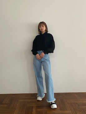 「EMODA（エモダ）のアイテム（スニーカー）」を使った、西條 愛(EMODA)さん（レディース・164cm）の冬コーディネート