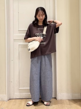 「studio CLIP（スタディオクリップ）の【接触冷感・遮熱機能】ボックスカラーロゴTシャツ（Tシャツ/カットソー、ブラウン系）」を使った、さこ2442さん（レディース・161cm）の夏コーディネート