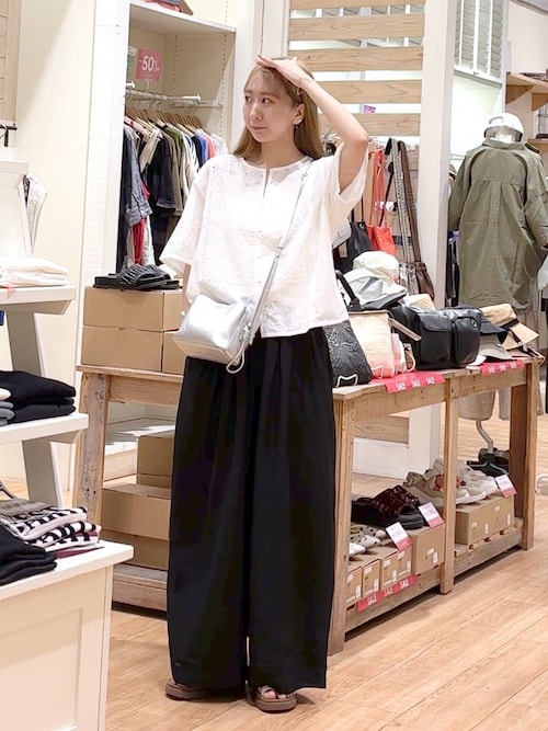 軽ラクトングサンダル