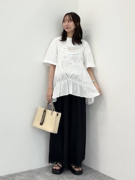 「studio CLIP（スタディオクリップ）のレースフラワーフォトTシャツ（Tシャツ/カットソー、ホワイト系）」を使った、さこ2442さん（レディース・161cm）の夏コーディネート
