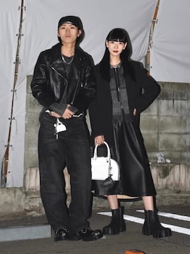 「アイテム（キーケース/キーアクセサリー）」を使った、AYAさん（レディース・167cm）の冬コーディネート