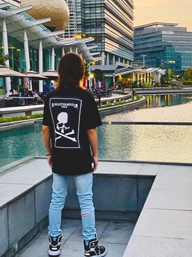「MASTERMIND WORLD（マスターマインドワールド）のアイテム」を使った、Bie Ngさん（メンズ・173cm）の秋コーディネート