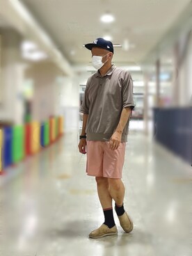 「crocs（クロックス）のアイテム（スニーカー）」を使った、hirochanさん（メンズ・174cm）の秋コーディネート