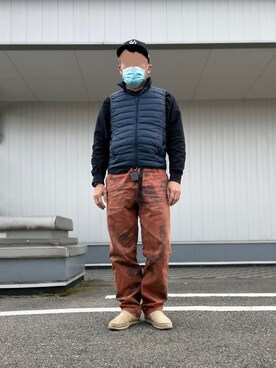 「crocs（クロックス）のアイテム（スニーカー）」を使った、hirochanさん（メンズ・174cm）の冬コーディネート