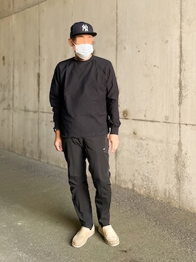 「crocs（クロックス）のアイテム（スニーカー）」を使った、hirochanさん（メンズ・174cm）の秋コーディネート