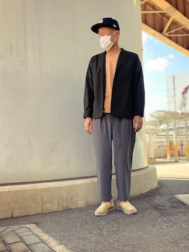 「crocs（クロックス）のアイテム（スニーカー）」を使った、hirochanさん（メンズ・174cm）の秋コーディネート