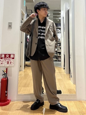 「LAKOLE（ラコレ）のタンクソールビットローファー / 182121（ローファー、ブラック系）」を使った、ぬまさん（メンズ・166cm）の春コーディネート