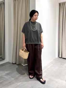 「アイテム（かごバッグ）」を使った、sakaiさん（レディース・160cm）の夏コーディネート