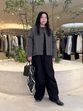 「アイテム（財布/小物）」を使った、sakaiさん（レディース・160cm）の秋コーディネート