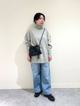 「かぐれ（カグレ）のMORMYRUS　ショルダー巾着バッグ（ショルダーバッグ）」を使った、sakaiさん（レディース・160cm）の冬コーディネート