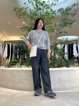 「かぐれ（カグレ）のシャンブレーデニムイージーパンツ（その他パンツ）」を使った、sakaiさん（レディース・160cm）の夏コーディネート