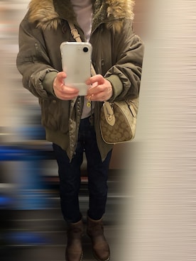 「アイテム（ミリタリージャケット）」を使った、めーさん（レディース・154cm）の冬コーディネート